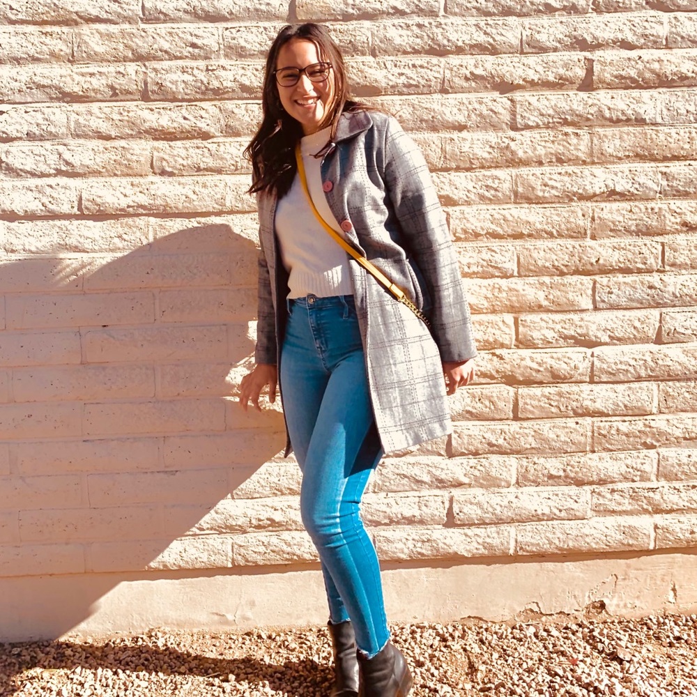 Meet your Posher, Lorena